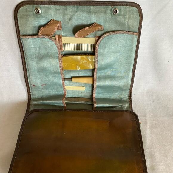 Antique 1900-1920 Tooled Leather Celluloid Travel Manicure Set Snap close - Picture 8 of 9